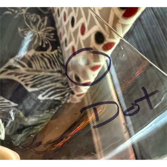 2 Green Stemmed Wine Glasses Wafer Design By Signature Rincon - Picture 6 of 8